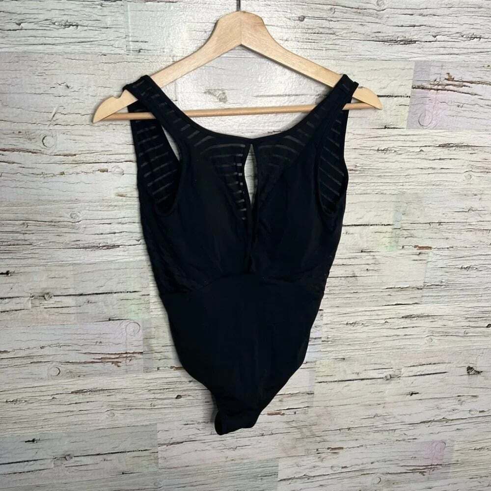 Jets by jessika Allen black striped sheer Australian one piece swimsuit size 4